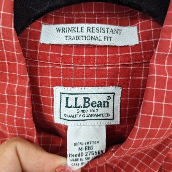 Men's L.L. BEAN Long Sleeve Button Down Shirt - Picture 4 of 5